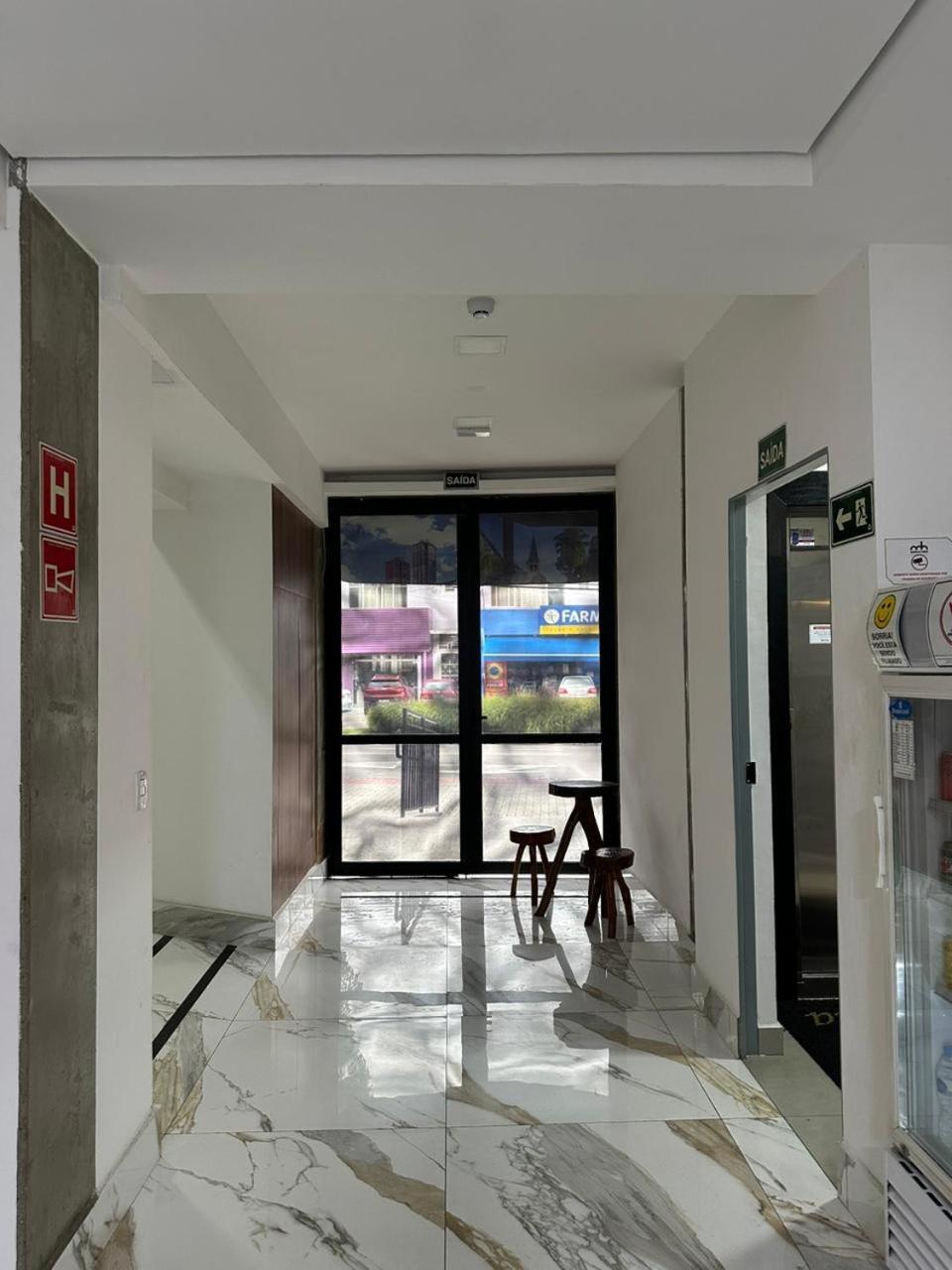 Hotel Modena - เซาโจเซดอสกัมปอส ภายนอก รูปภาพ