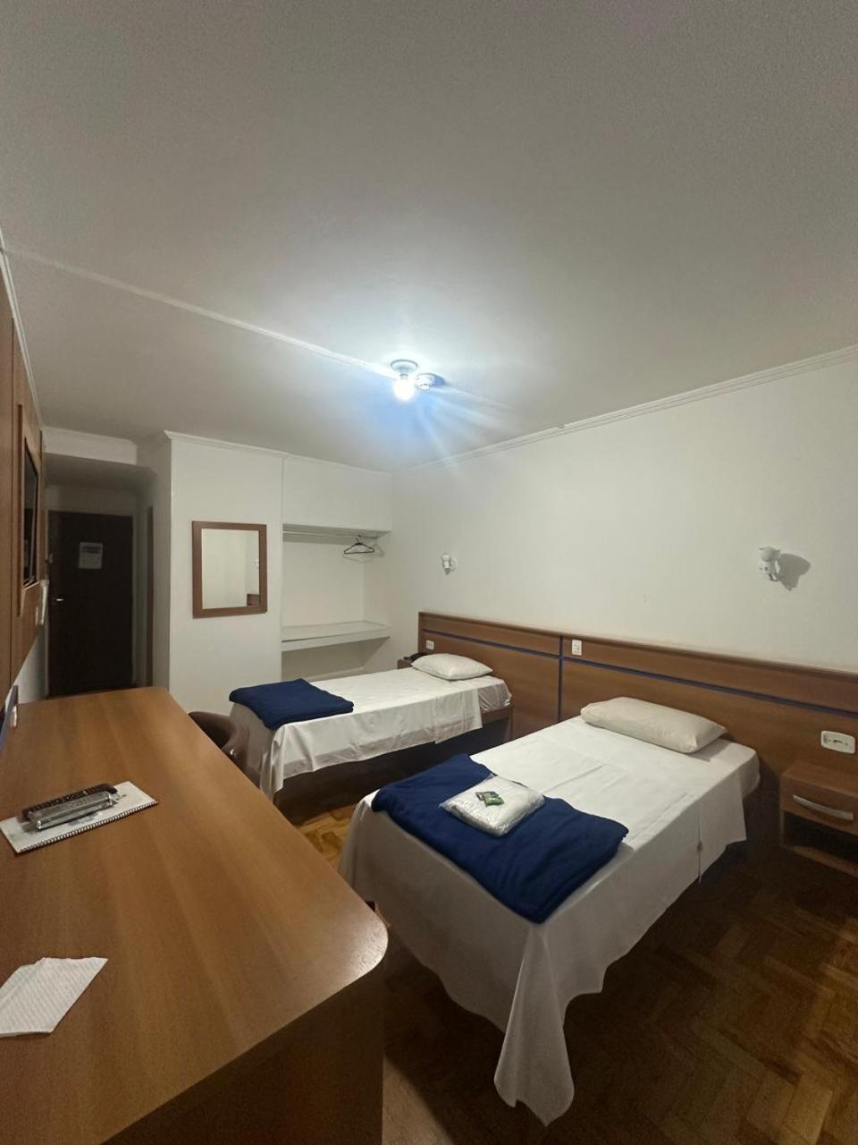 Hotel Modena - เซาโจเซดอสกัมปอส ภายนอก รูปภาพ